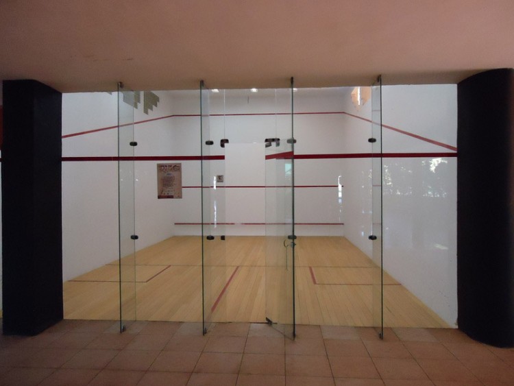 quadra-squash